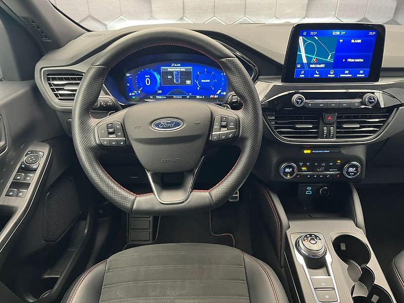 Ford Kuga 2,0 EB 140 kW AWD ST-Line - fotka 7 z 72
