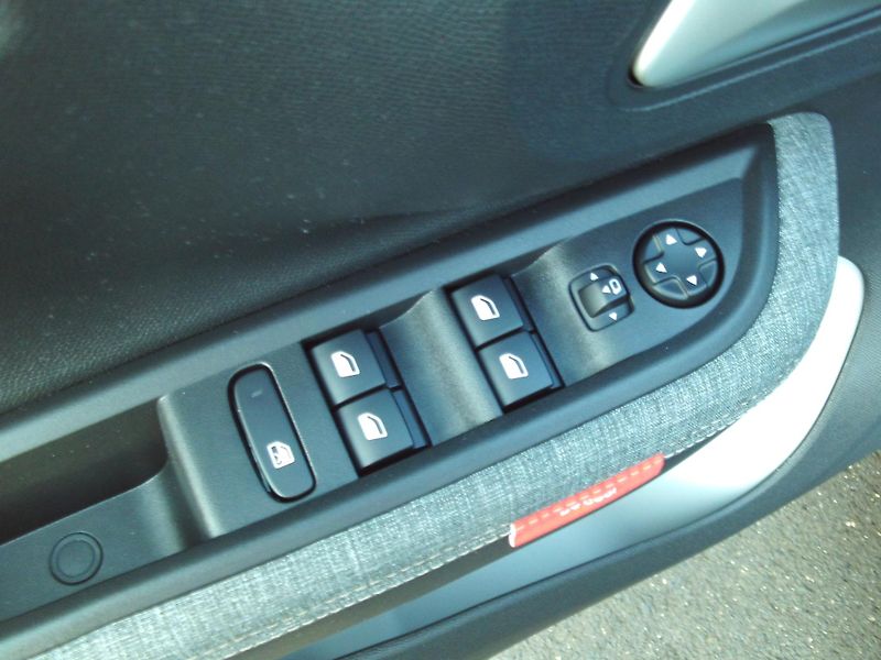 Citroën C3 Aircross (2026) PLUS Turbo 100k Manual - fotka 16 z 17