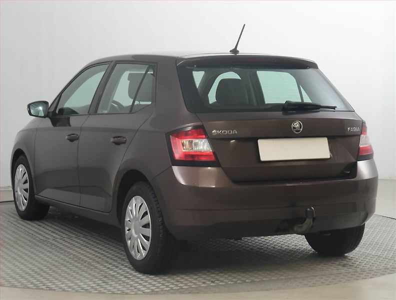 Škoda Fabia (2015) Ambition 1.4 TDI, ČR,1.maj - fotka 4 z 15