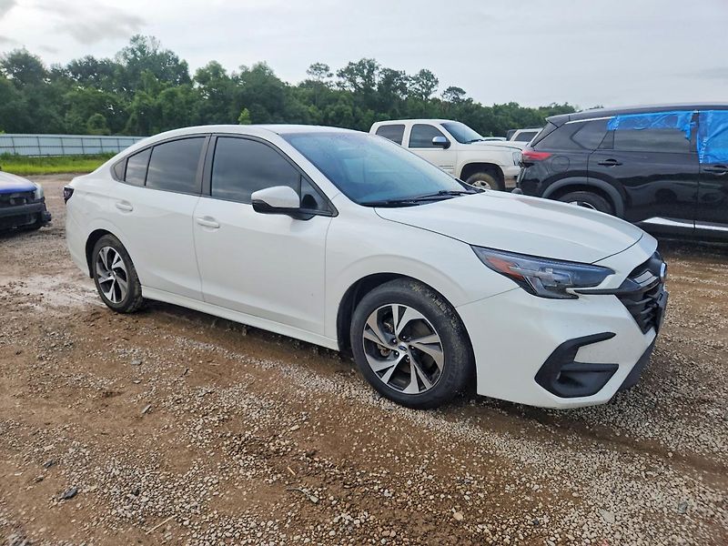 Subaru Legacy (2023) PREMIUM - fotka 2 z 11