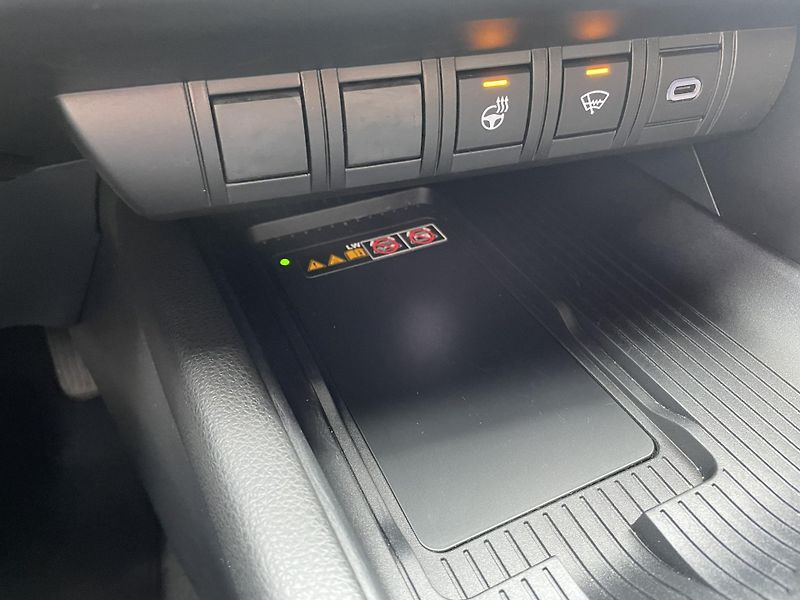 Toyota C-HR STYLE 2.0 PHEV 164 kW - fotka 25 z 29