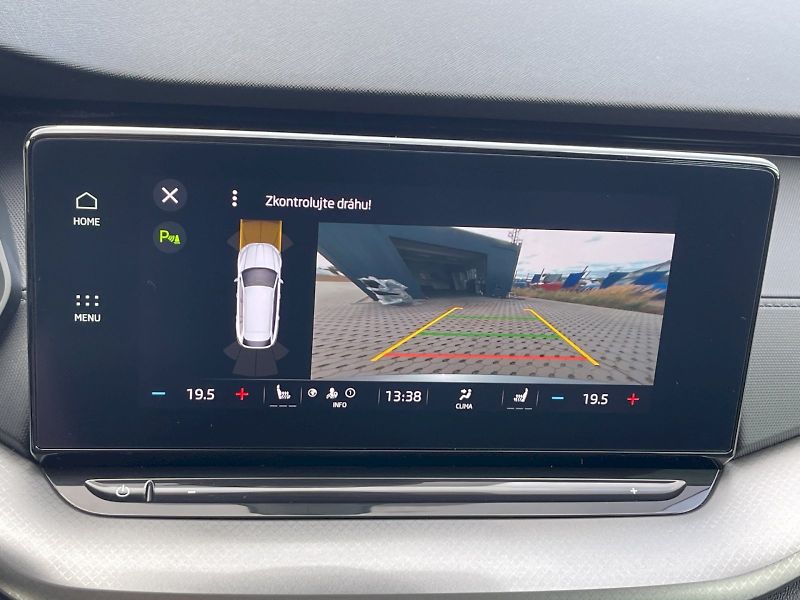 Škoda Octavia (2024) 1.5 TSI e-TEC 110kW DSG Select - fotka 15 z 35