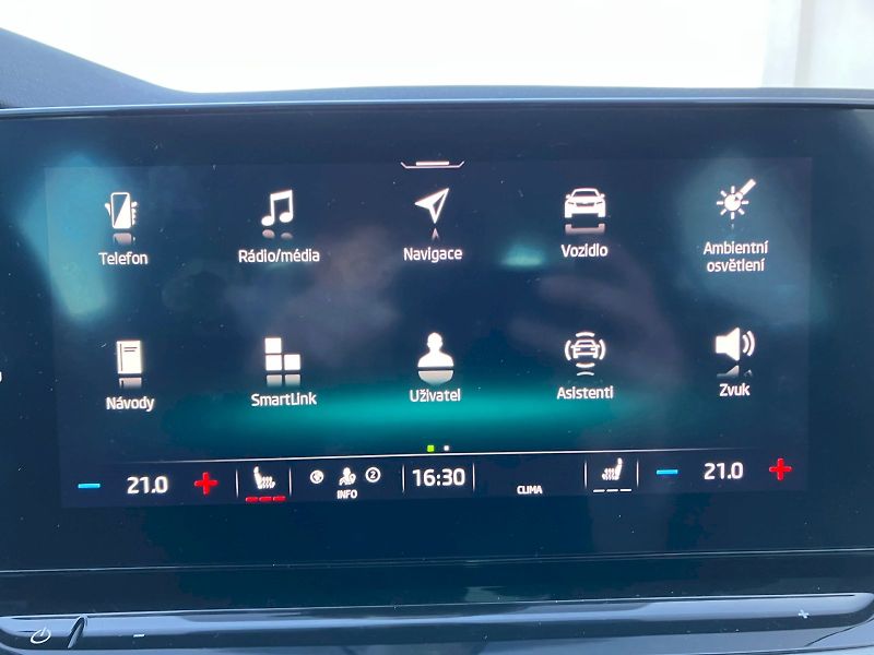 Škoda Octavia (2023) Style 2,0 TDI 110 kW  7 Automa - fotka 27 z 32