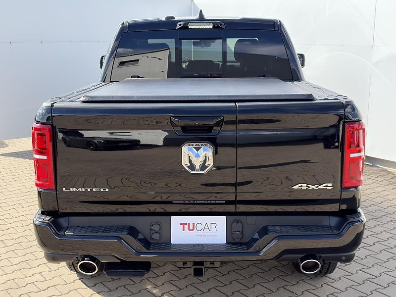 Dodge RAM (2026) 1500 Limited 5.7 V8 HEMI 2026 - fotka 4 z 37