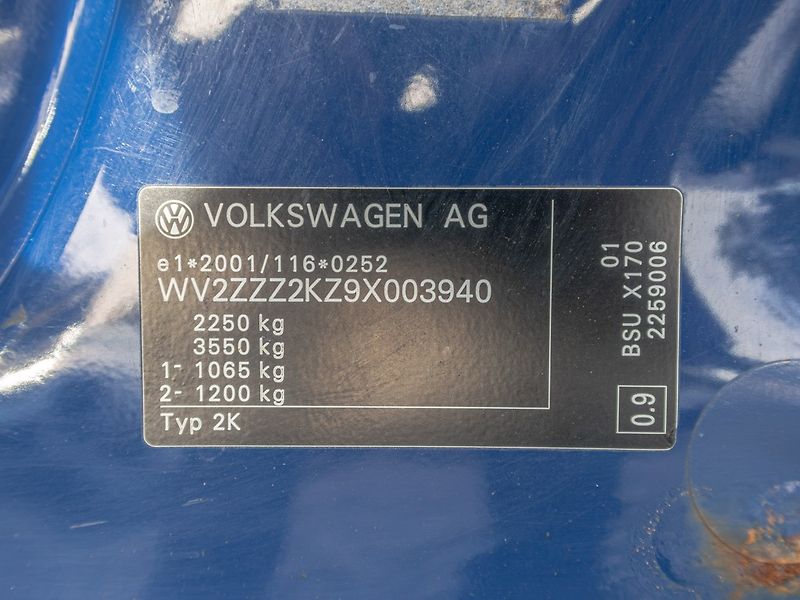 Volkswagen Caddy (2008) ČR 1.9TDI 55KW – PO ROZVODECH - fotka 32 z 36