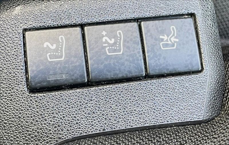Citroën C4 Picasso 1,6 i,121kW,7míst - fotka 30 z 31