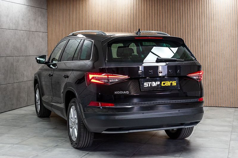 Škoda Kodiaq 1.5 TSI STYLE+*TAŽNÉ*DPH*ČR 1M - fotka 4 z 50