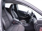 Mercedes-Benz Třídy A 1,6 180i 90kW CZ Sport Xenon - náhled 13