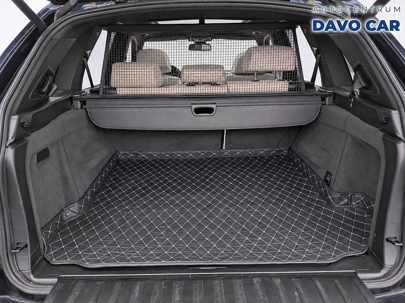 BMW X5 3,0 d 225KW xDRIVE 7 míst - fotka 15 z 37