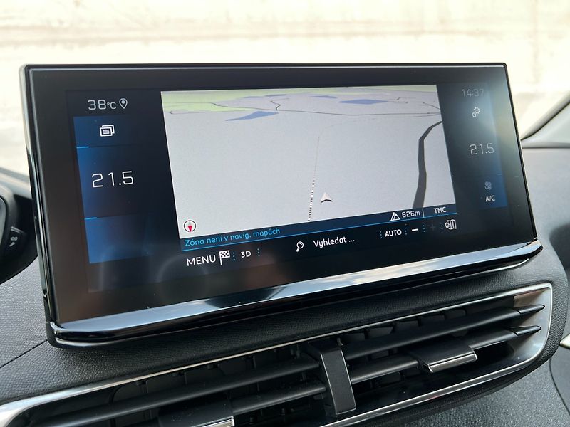 Peugeot 5008 (2021) 1.5HDi 96kW Allure+! Tažné! 7m - fotka 40 z 46