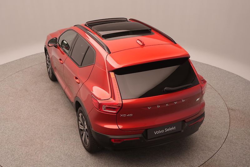 Volvo XC40 T5 RECHARGE CZ - fotka 14 z 48