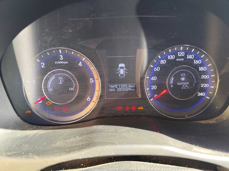 Hyundai i40 (2014) - fotka 11 z 23