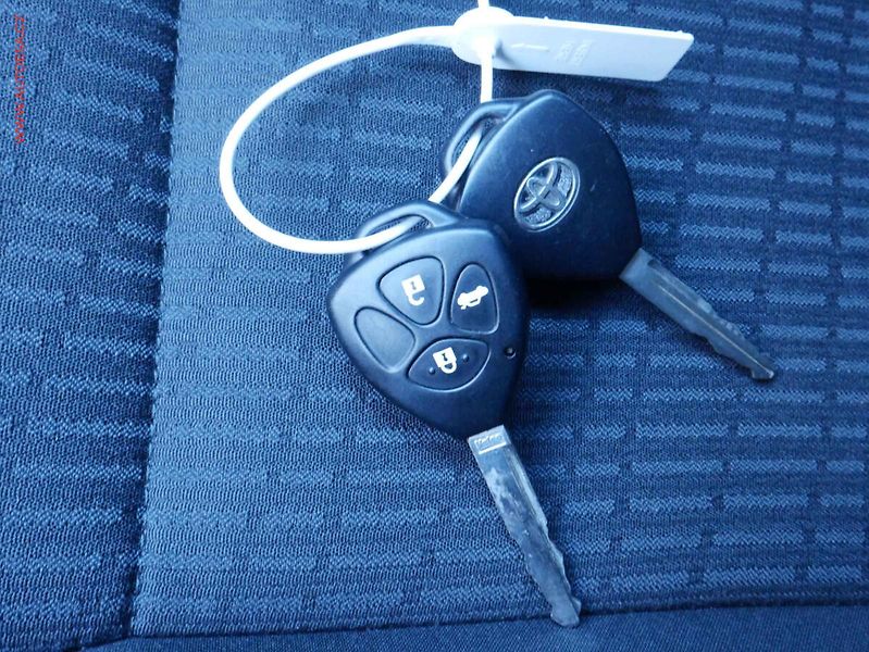 Toyota Avensis (2009) 2.0 D-4D, AC, temp - fotka 19 z 19