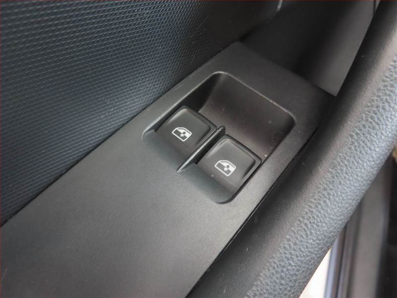 Škoda Rapid (2018) Ambition 1.0 TSI - fotka 17 z 17