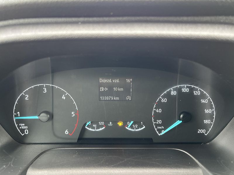 Ford Transit Custom 2.0TDCi 9MÍST ČR DPH TAŽNÉ - fotka 16 z 36