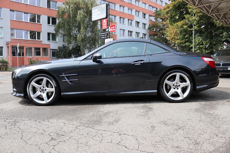 Mercedes-Benz SL Mercedes-Benz SL 500 BlueEFFIC - fotka 19 z 55