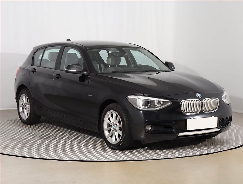 BMW Řada 1 (2014) 118i, Automat, Serv.kniha - fotografie inzerátu
