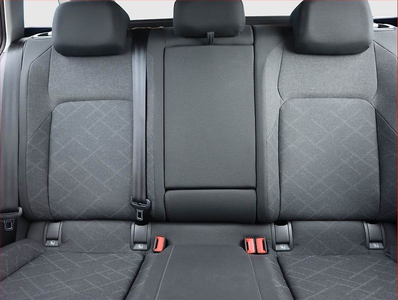 Volkswagen Golf (2022) 2.0 TDI, Automat, Navi - fotka 10 z 23