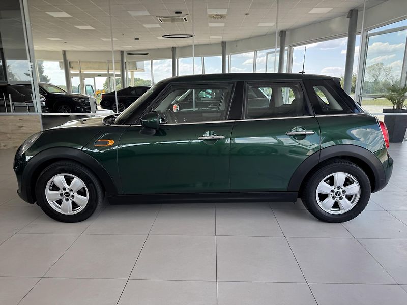 Mini Cooper 1,5T 100kW*VyhřívanáSedadla - fotka 8 z 29