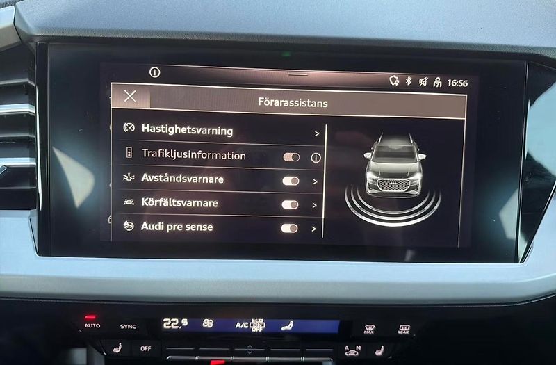 Audi Q4 50 e-tron Quattro Comfort  - fotka 21 z 22