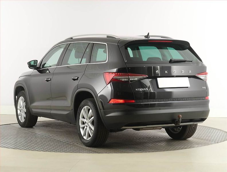 Škoda Kodiaq (2023) Style 2.0 TDI, 147kW, 4x4 - fotka 4 z 29