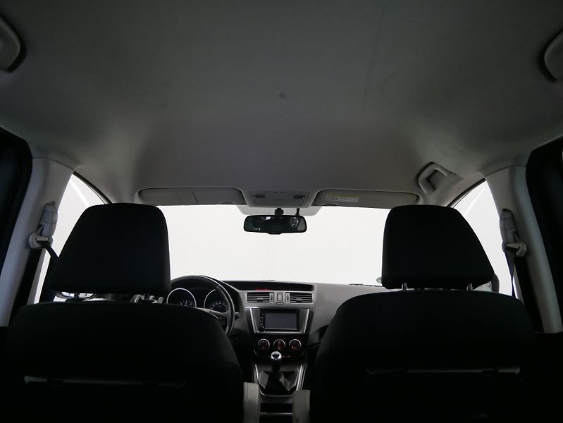Mazda 5 - fotka 23 z 26