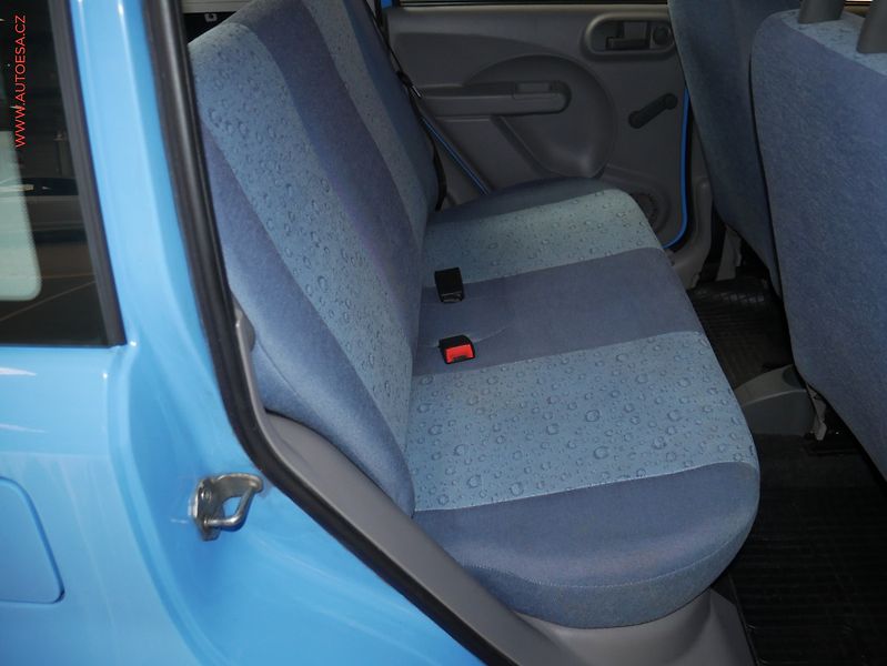 Fiat Panda (2005) 1.1i - fotka 11 z 15
