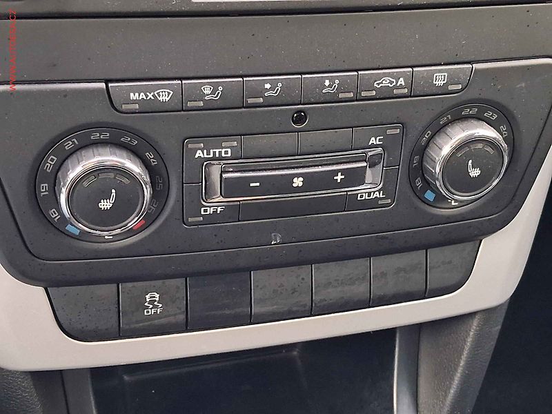 Škoda Yeti (2012) 1.2TSi, Ambition, STK9/28 - fotka 14 z 17