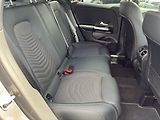 Mercedes-Benz GLA 200 d - náhled 11