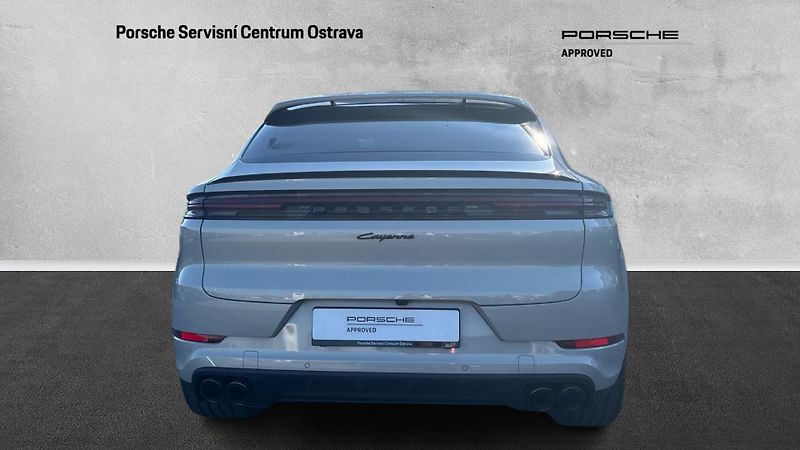 Porsche Cayenne (2026) E-Hybrid Coupé - fotka 7 z 24