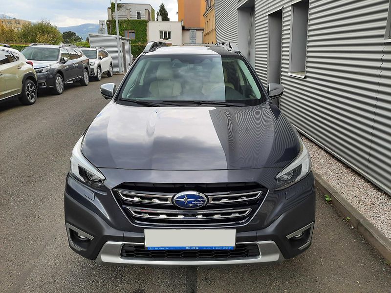 Subaru Outback (2021) 2,5i TOURING světlá kůže NAPPA - fotka 36 z 45