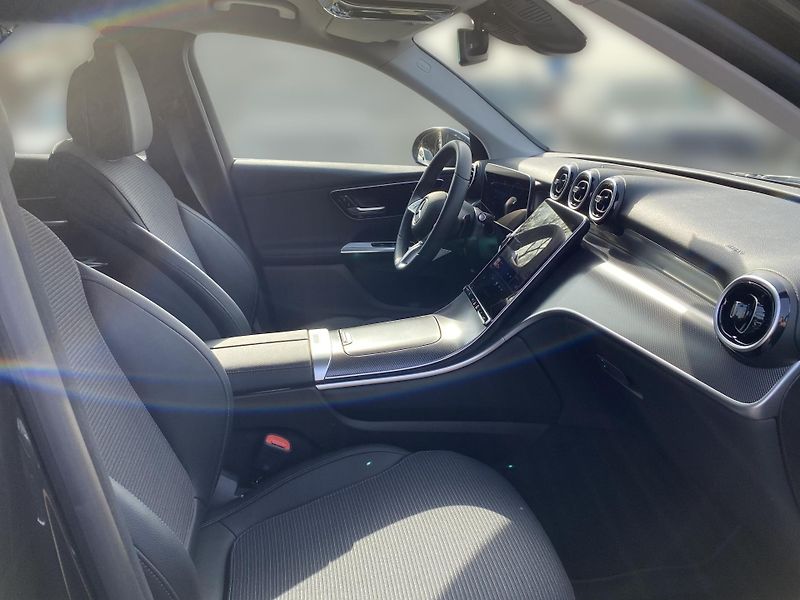 Mercedes-Benz GLC GLC 220d 4M AVANTGARDE - fotka 21 z 27