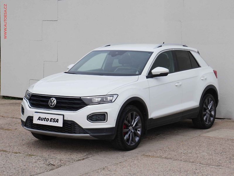 Volkswagen T-Roc (2018) 2.0 TSi 4x4, DSG, LED, navi - fotka 3 z 18