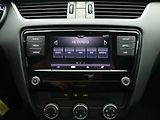 Škoda Octavia 1.6 TDI 85kW Ambition CZ - náhled 20