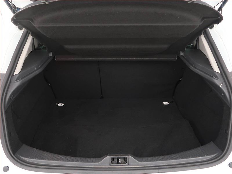 Renault Mégane (2014) Limited 1.6 16V, Tempomat - fotka 13 z 16
