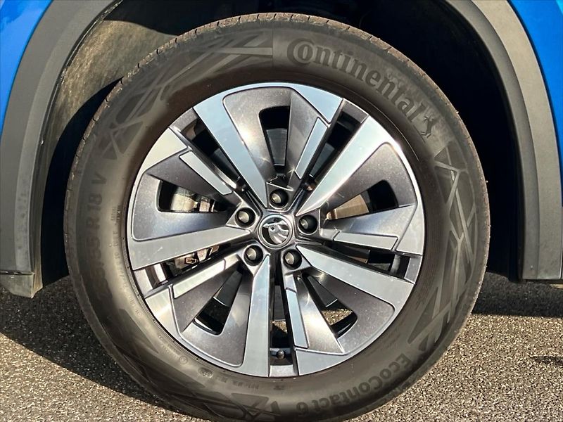 Škoda Kodiaq 2,0 TDi 142kW 7DSG 4x4 EXCLUSI - fotka 12 z 30