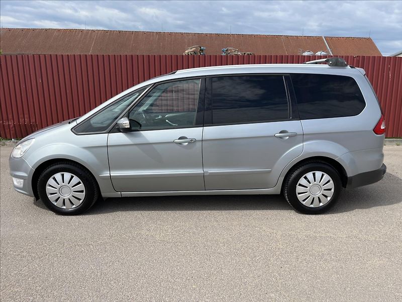 Ford Galaxy 2.0 TDCi 7.MÍST KLIMA ROZVODY - fotka 4 z 40