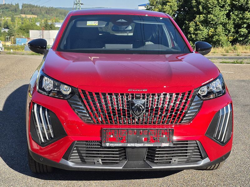 Peugeot 2008 (2026) ALLURE Turbo 100 MAN6 - fotka 9 z 24