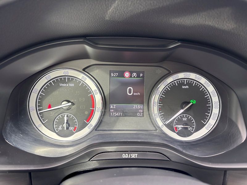 Škoda Kodiaq (2017) Ambition Plus 2.0 TSI 132 kW D - fotka 27 z 32