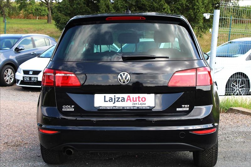 Volkswagen Golf Sportsvan 1,2 TSi 81kW LOUNGE, kamera - fotka 8 z 33