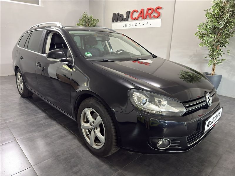 Volkswagen Golf 1,4   TSI STYLE BI-XEN NAVI - fotka 2 z 34