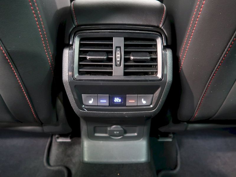Škoda Kodiaq (2020) RS 2.0TDI 176KW 4x4 DSG TAŽNÉ - fotka 48 z 51