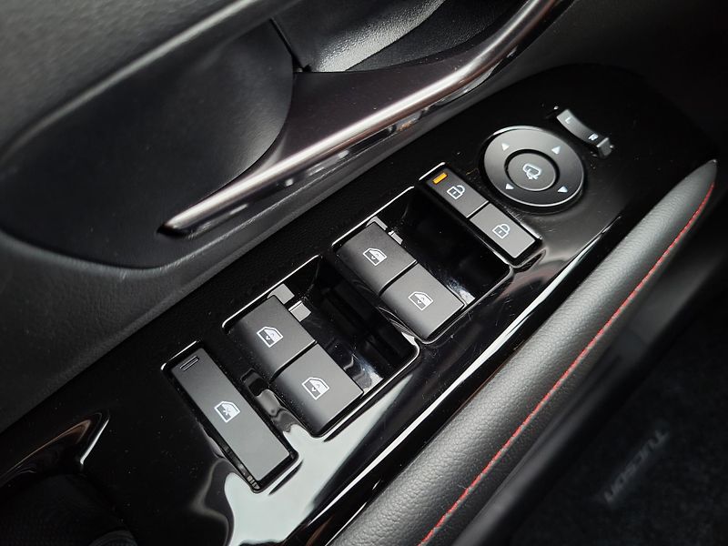 Hyundai Tucson 1.6 T-GDI 118kW DCT 4x4 N-Line - fotka 21 z 47