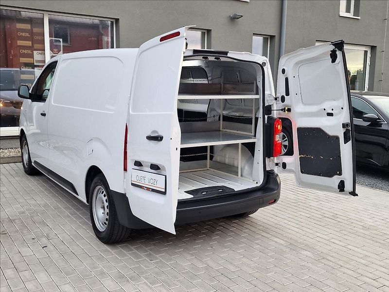 Opel Vivaro 1.5CDTI L1,původ ČR,1.Majitel - fotka 38 z 47