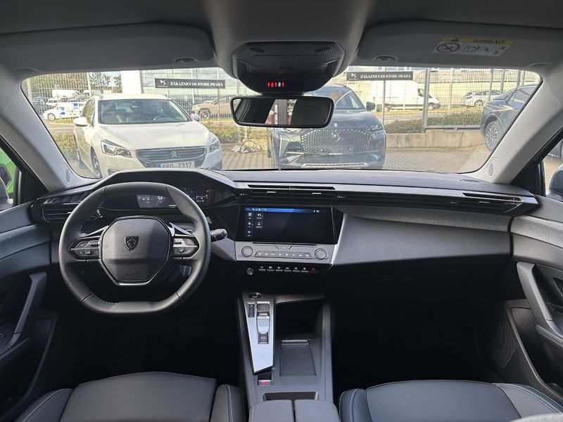 Peugeot 308 ALLURE 1.5 BlueHDi 96 kW - fotka 2 z 24