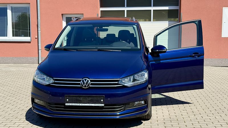 Volkswagen Touran (2022) 2.0TDi*110kW*DSG*7MÍST*STYLE* - fotka 25 z 29