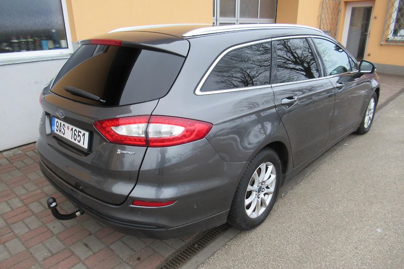 Ford Mondeo 2.0 TDCi AUT. KLIMA NAVIGACE - fotka 3 z 18