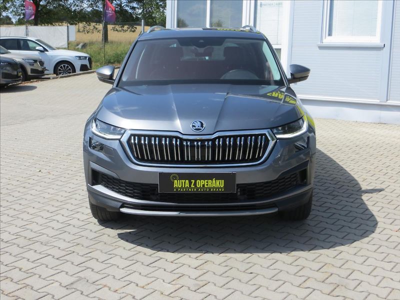 Škoda Kodiaq 2,0 TDI Style DSG 4x4 Tažné ČR - fotka 2 z 33