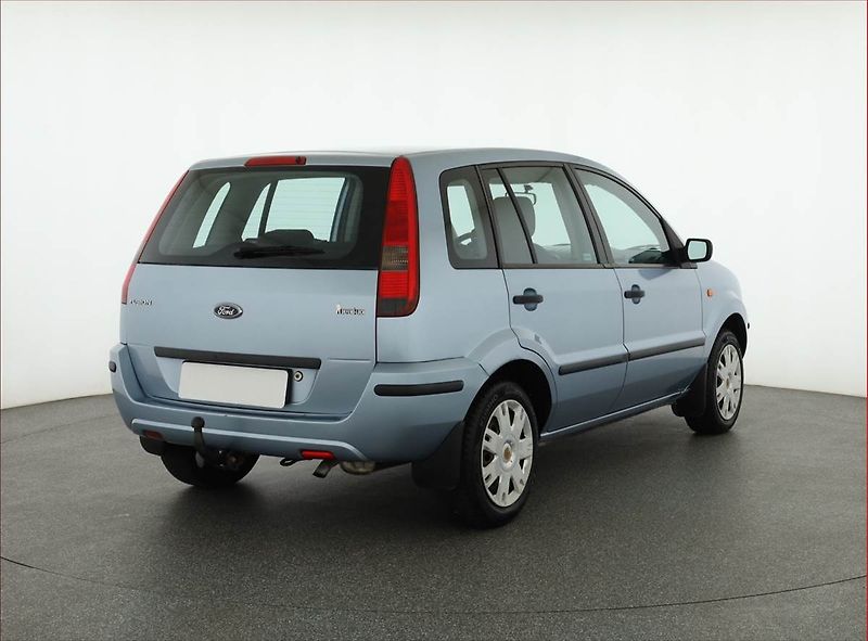 Ford Fusion (2005) 1.4, ČR,1.maj, nová STK, Tažné - fotka 5 z 12