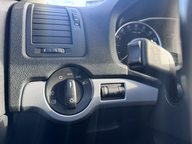 Škoda Octavia (2012) 1,6 TDI 77KW TAŽNÉ SK FACELIFT - fotka 26 z 49